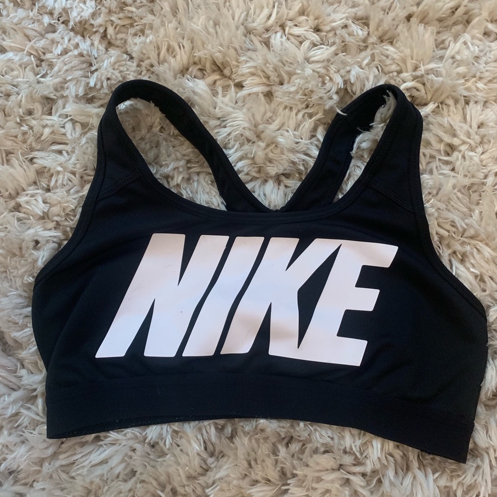 Black and white Nike sports bra